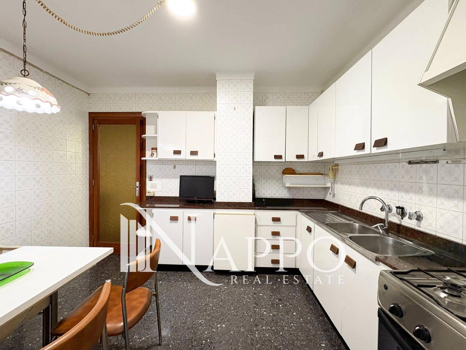 4 bedroom Flat for sale in Palma de Mallorca - € 635,000 (Ref: 9935121)