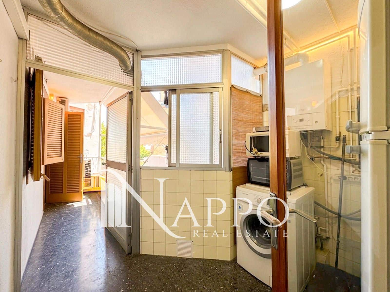 4 bedroom Flat for sale in Palma de Mallorca - € 635,000 (Ref: 9935121)