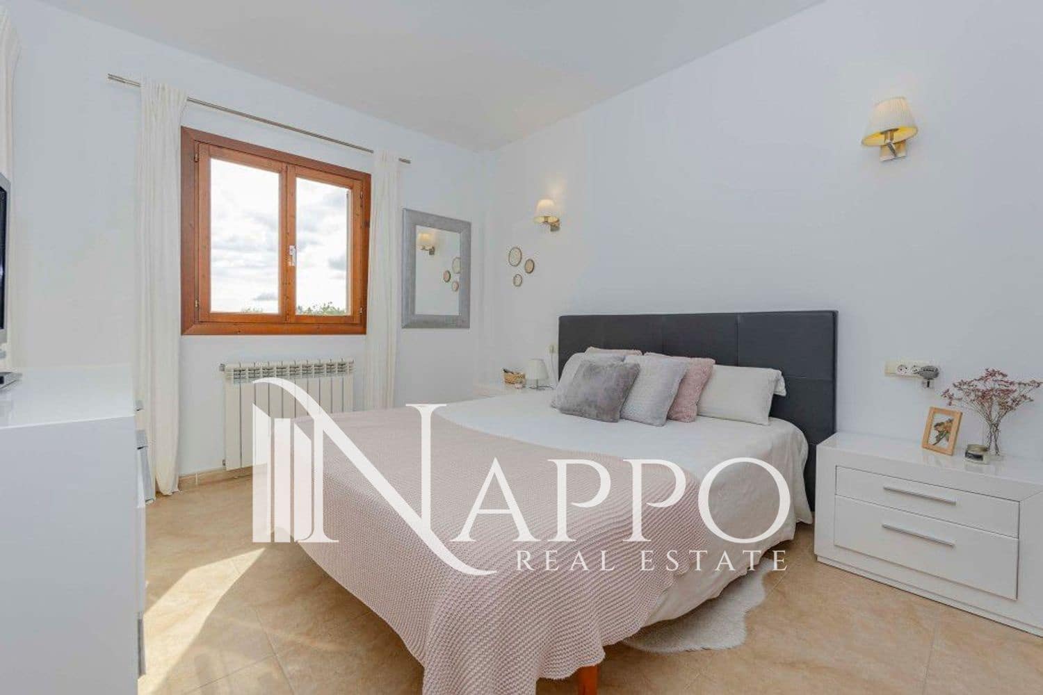 3 bedroom Townhouse for sale in Selva with pool garage - € 600,000 (Ref: 9935122)