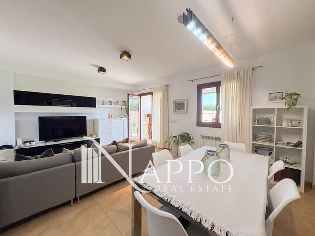 Casa de 3 habitaciones en Selva en venta con piscina garaje - 580.000 € (Ref: 9935122)