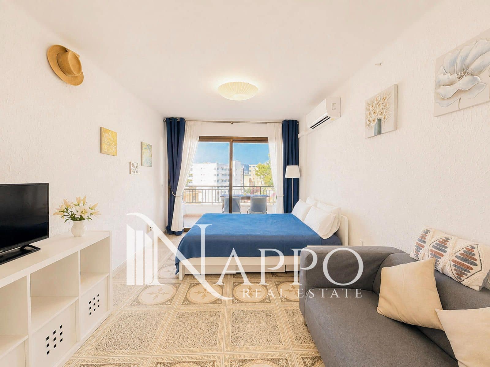 Lägenhet till salu i Santa Ponsa med pool - 245 000 € (Ref: 9935203)