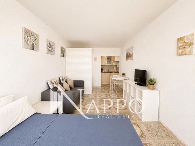 Leilighet til salgs i Santa Ponsa, Calvià med svømmebasseng - € 250 000 (Ref: 9935203)