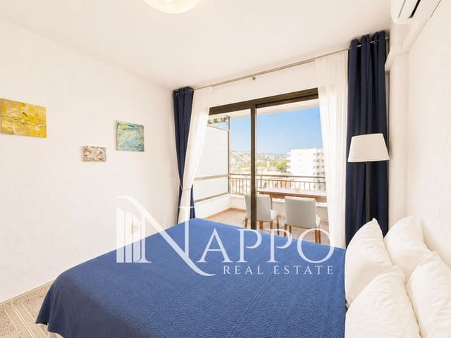 Leilighet til salgs i Santa Ponsa, Calvià med svømmebasseng - € 250 000 (Ref: 9935203)