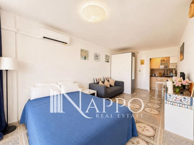 Leilighet til salgs i Santa Ponsa, Calvià med svømmebasseng - € 250 000 (Ref: 9935203)
