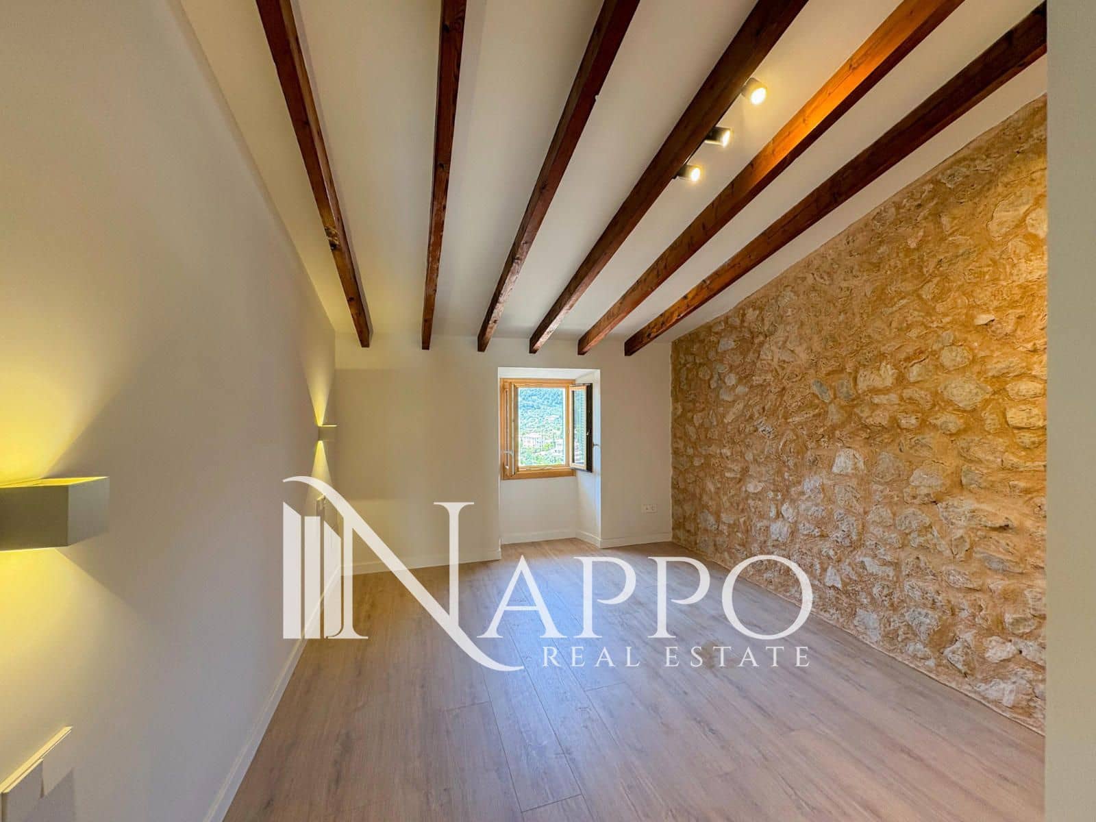 3 soverom Villa til salgs i Bunyola med garasje - € 780 000 (Ref: 9940711)