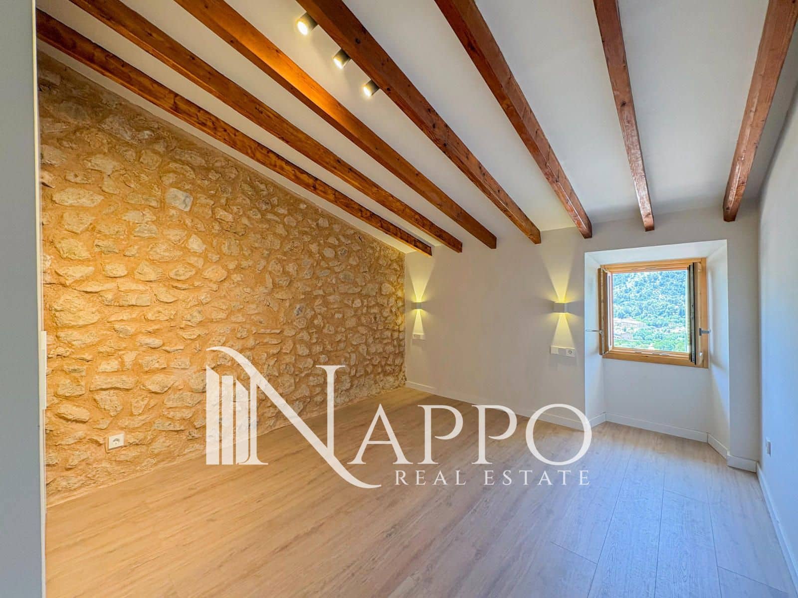 3 soverom Villa til salgs i Bunyola med garasje - € 780 000 (Ref: 9940711)