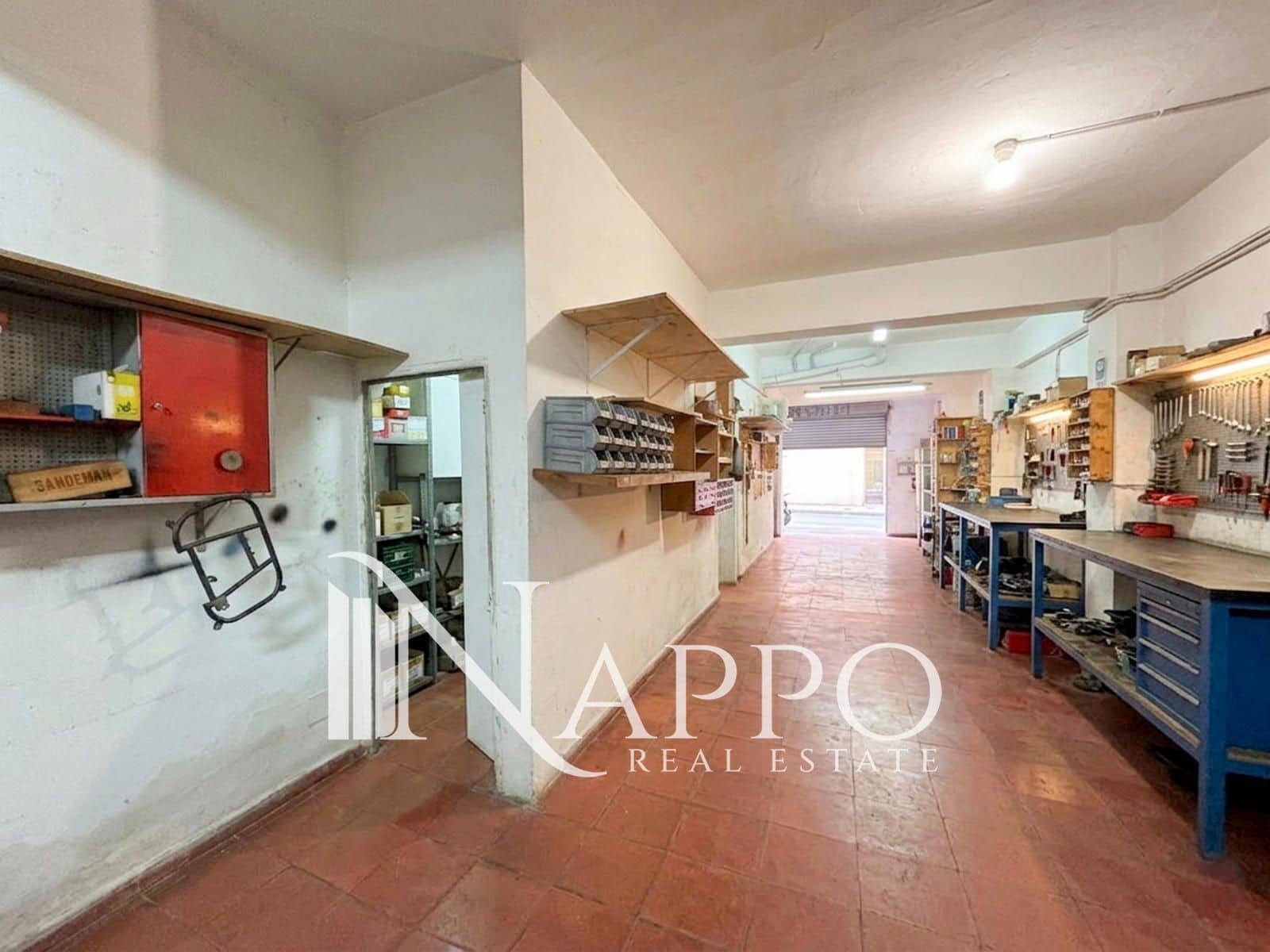 Local Commercial à vendre à Palma de Mallorca - 180 000 € (Ref: 9940845)