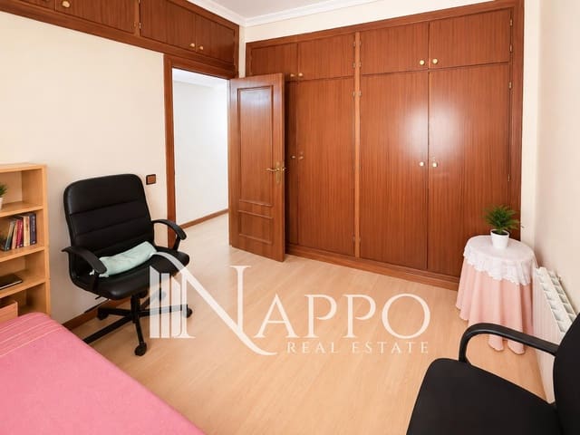 3 soveværelse Lejlighed til salg i Centro, Madrid by - € 849.000 (Ref: 9944925)