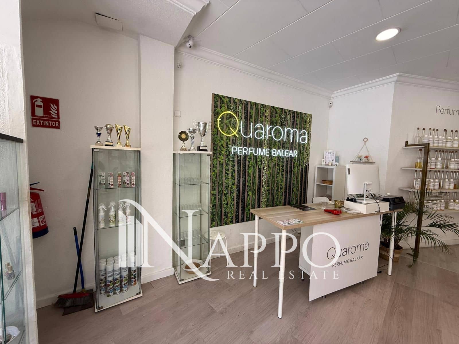 Commerciale da affittare in Inca - 950 € (Rif: 9946609)