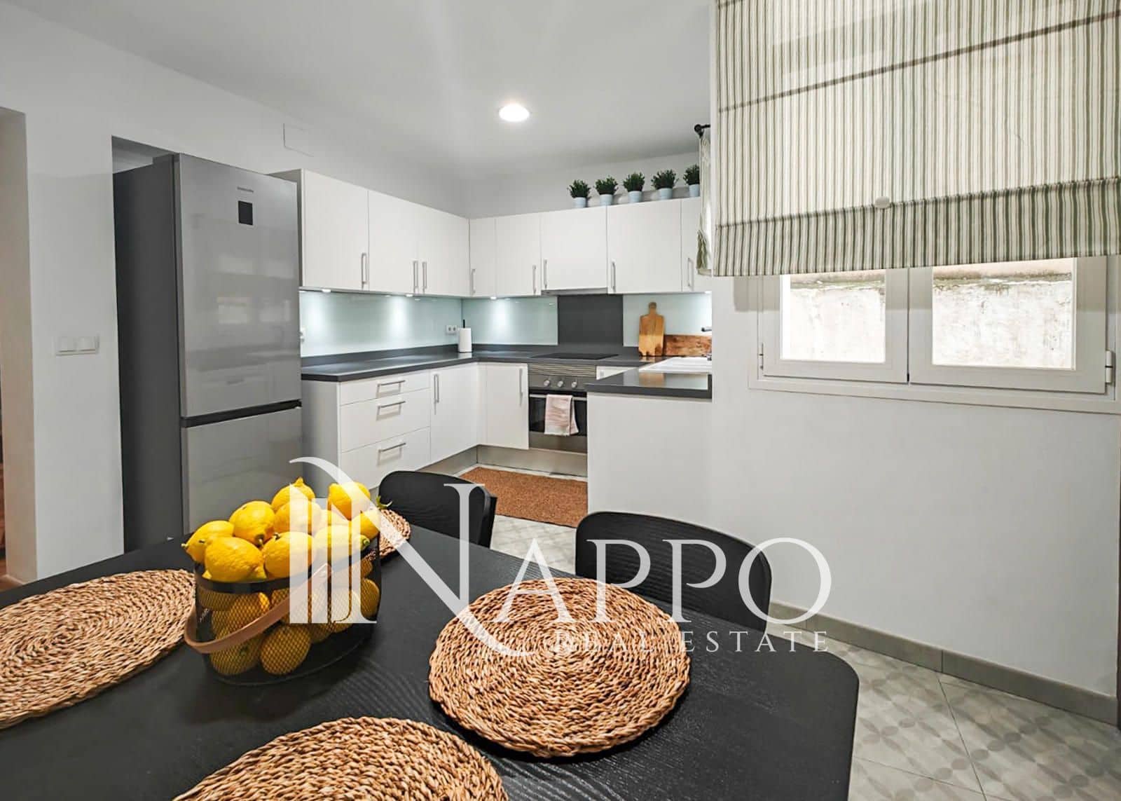 Appartement de 3 chambres à louer à Palma de Mallorca - 1 770 € (Ref: 9948678)
