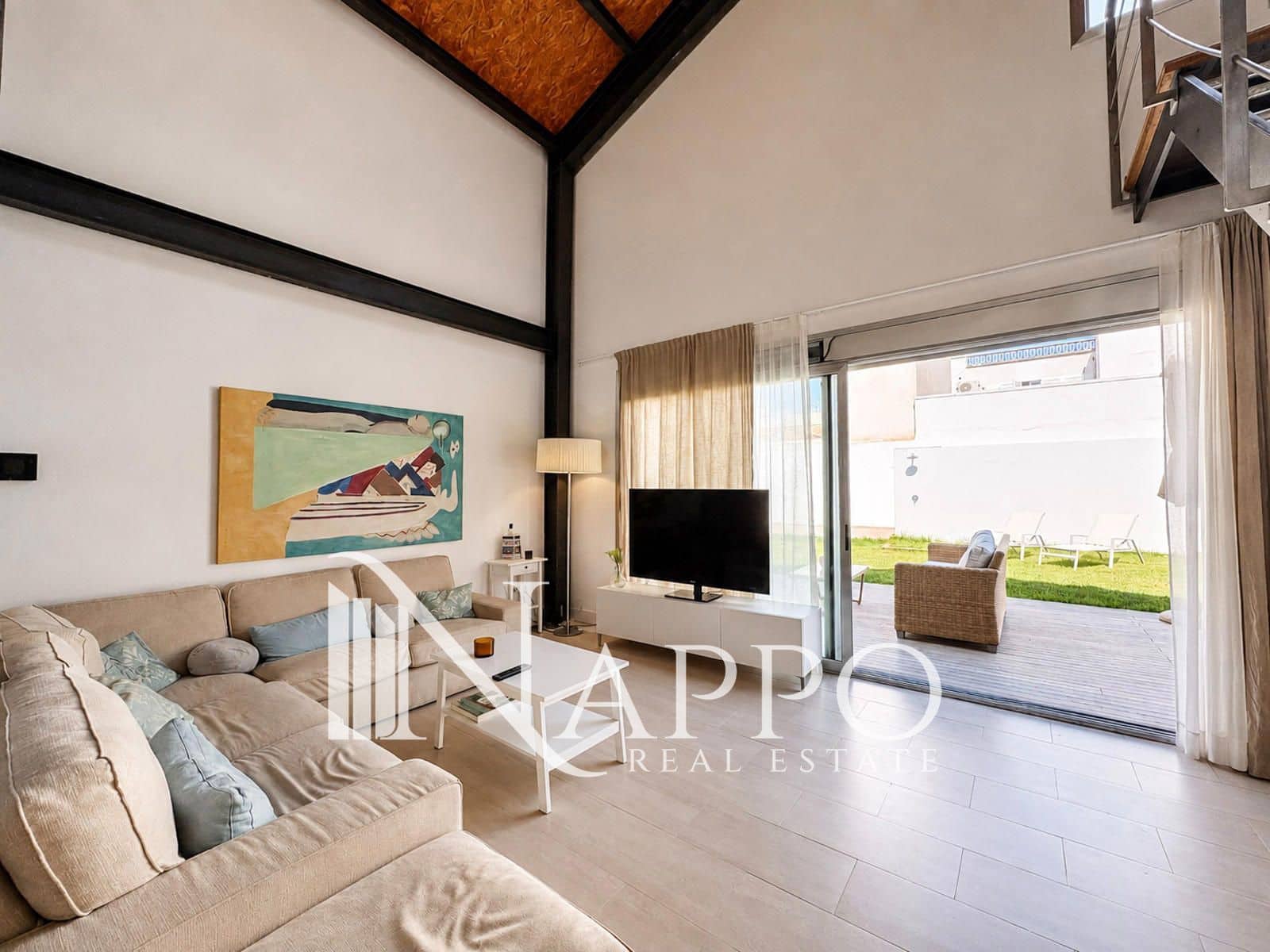 4 bedroom Villa for rent in Portixol with garage - € 4,500 (Ref: 9950752)