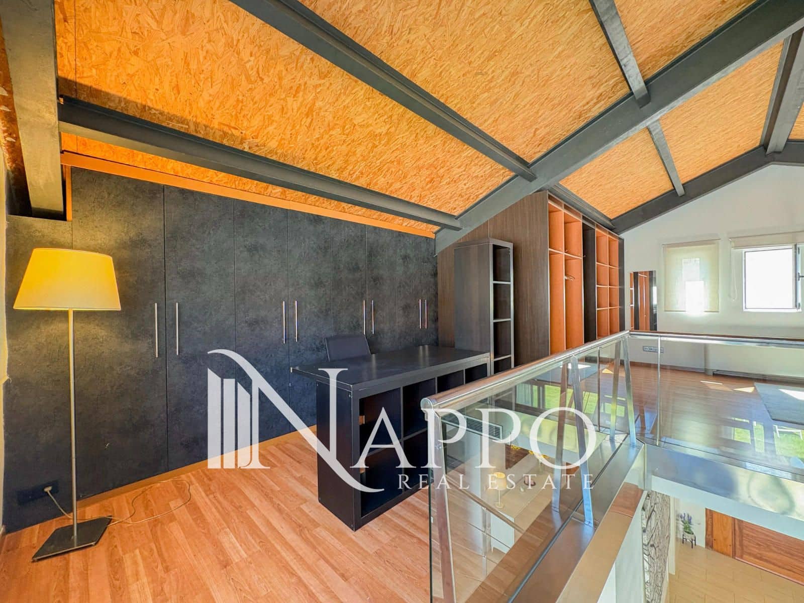 4 bedroom Villa for rent in Portixol with garage - € 4,500 (Ref: 9950752)
