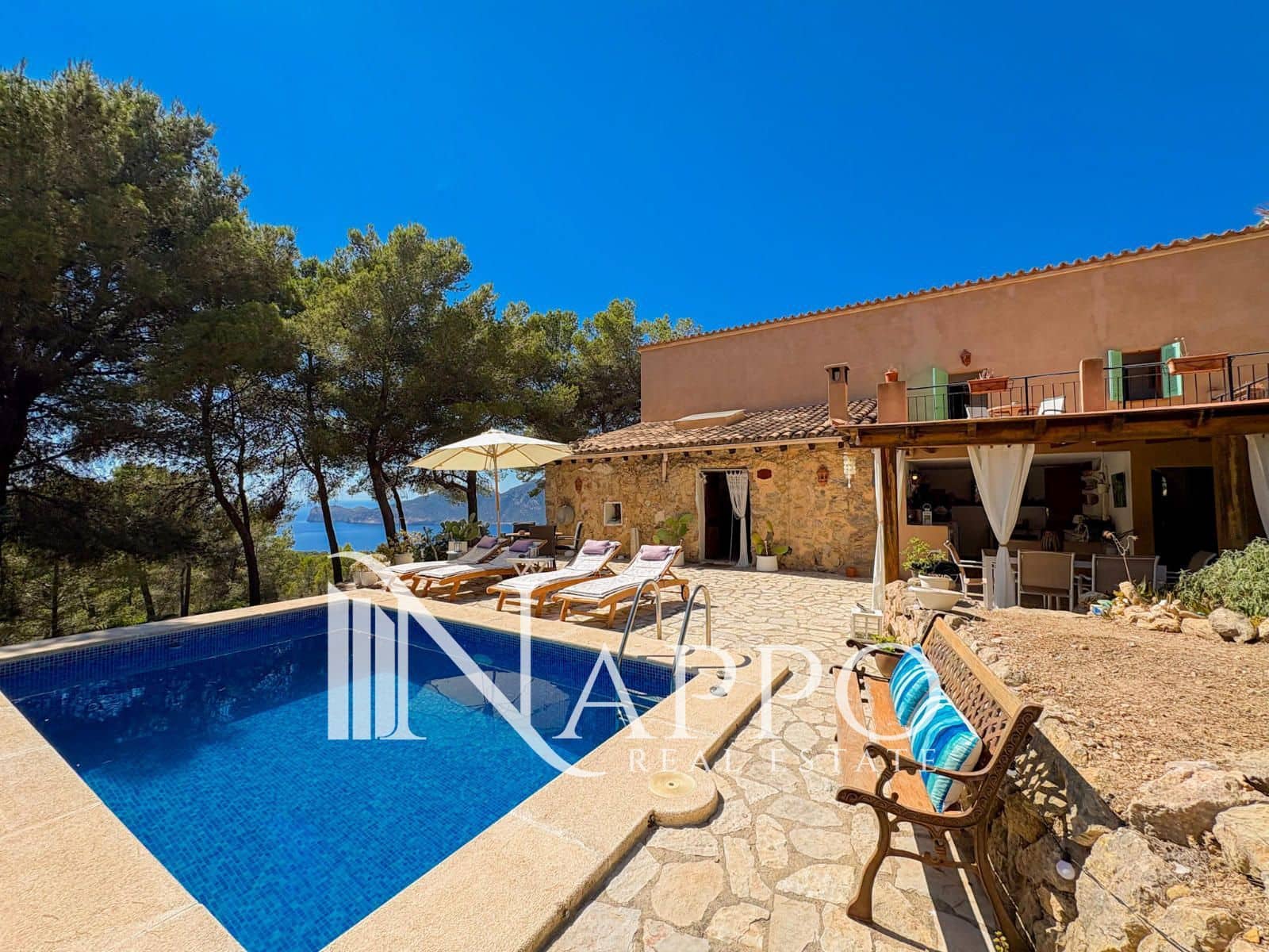 4 soveværelse Villa til salg i Andratx med swimmingpool garage - € 5.490.000 (Ref: 9953063)