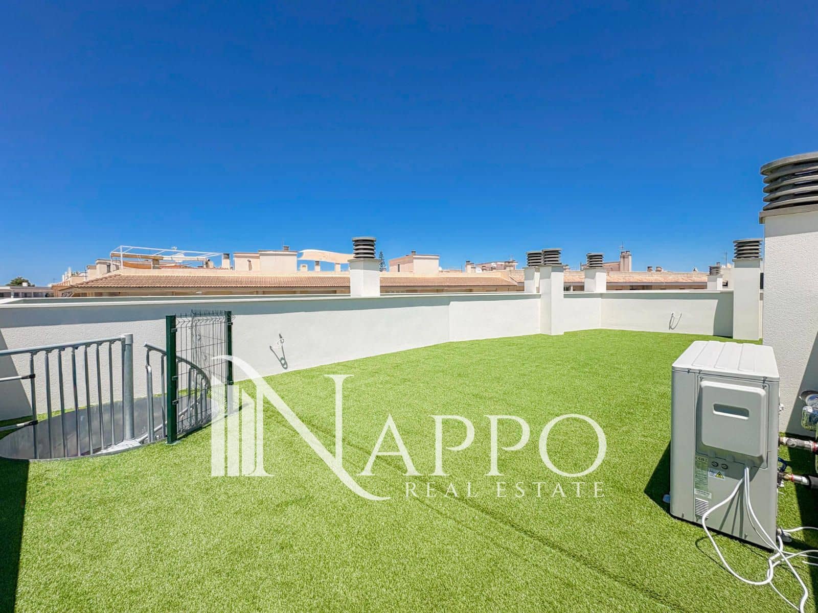 Casa de 3 habitaciones en Colonia de Sant Jordi en venta con garaje - 710.000 € (Ref: 9956219)
