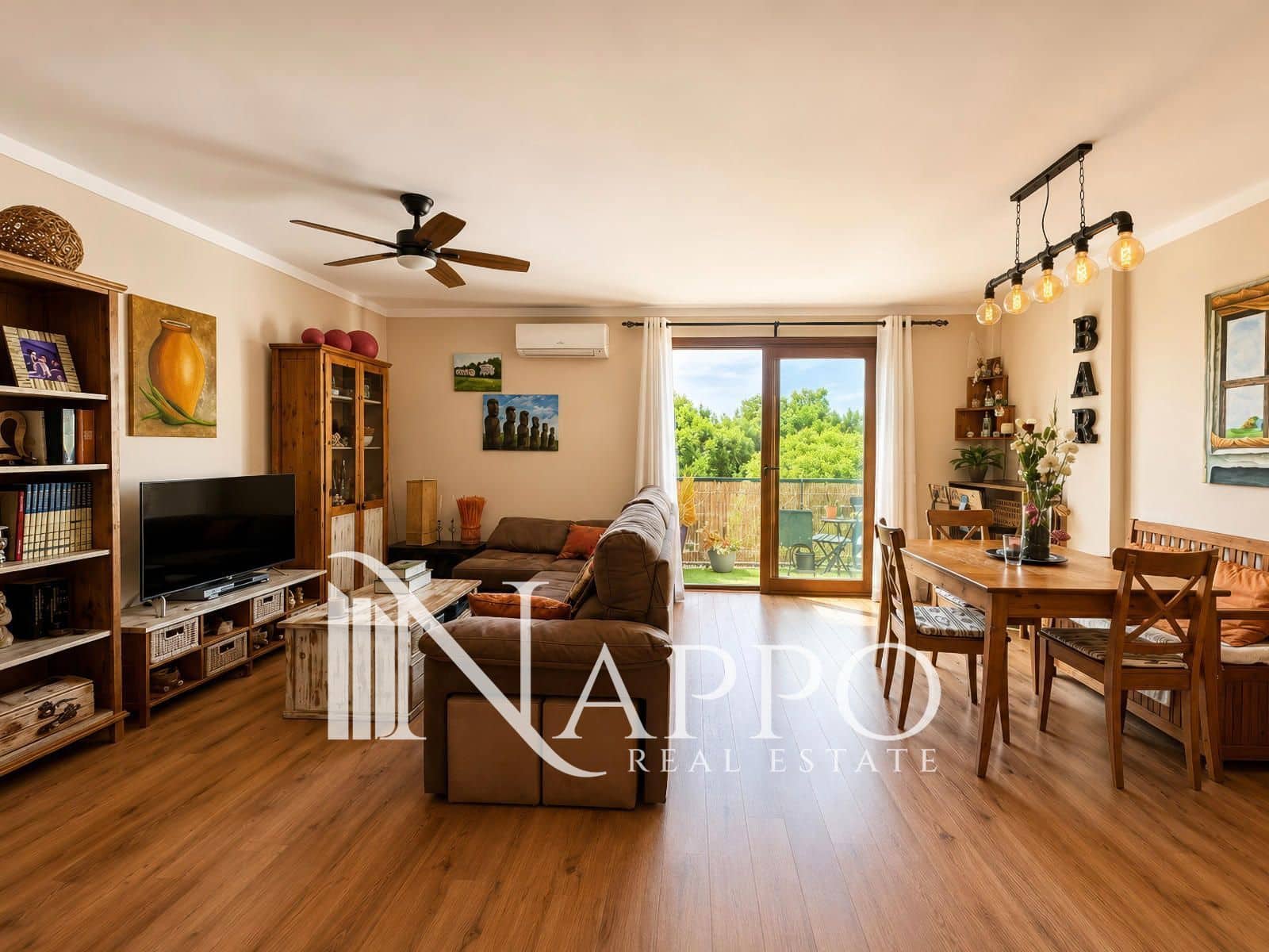 3 bedroom Flat for sale in Palma de Mallorca with garage - € 550,000 (Ref: 9956336)