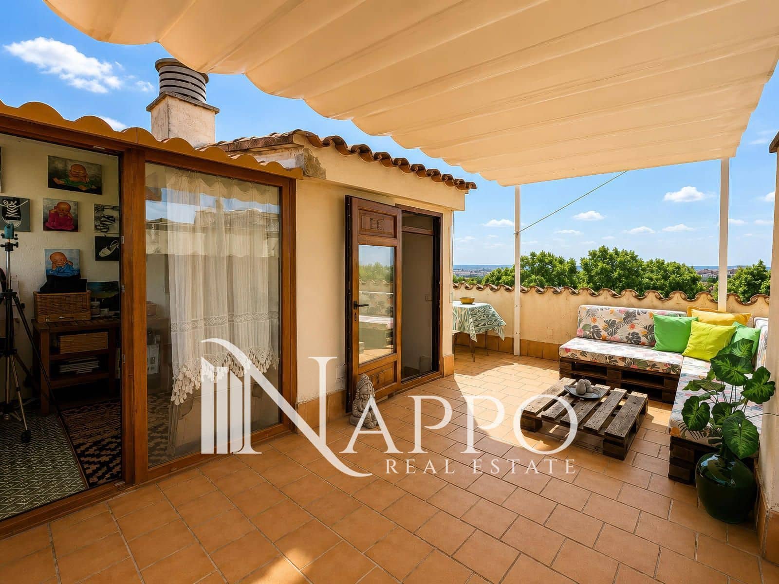 3 bedroom Flat for sale in Palma de Mallorca with garage - € 550,000 (Ref: 9956336)