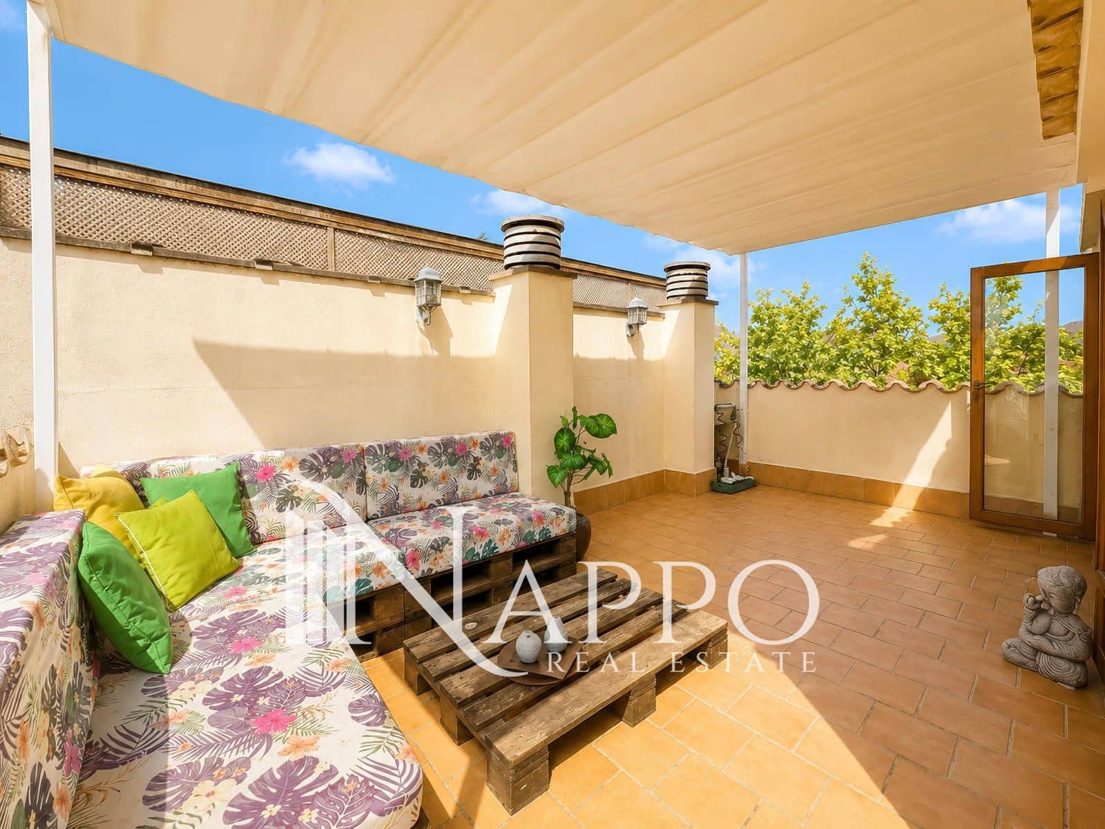 3 bedroom Flat for sale in Palma de Mallorca with garage - € 550,000 (Ref: 9956336)