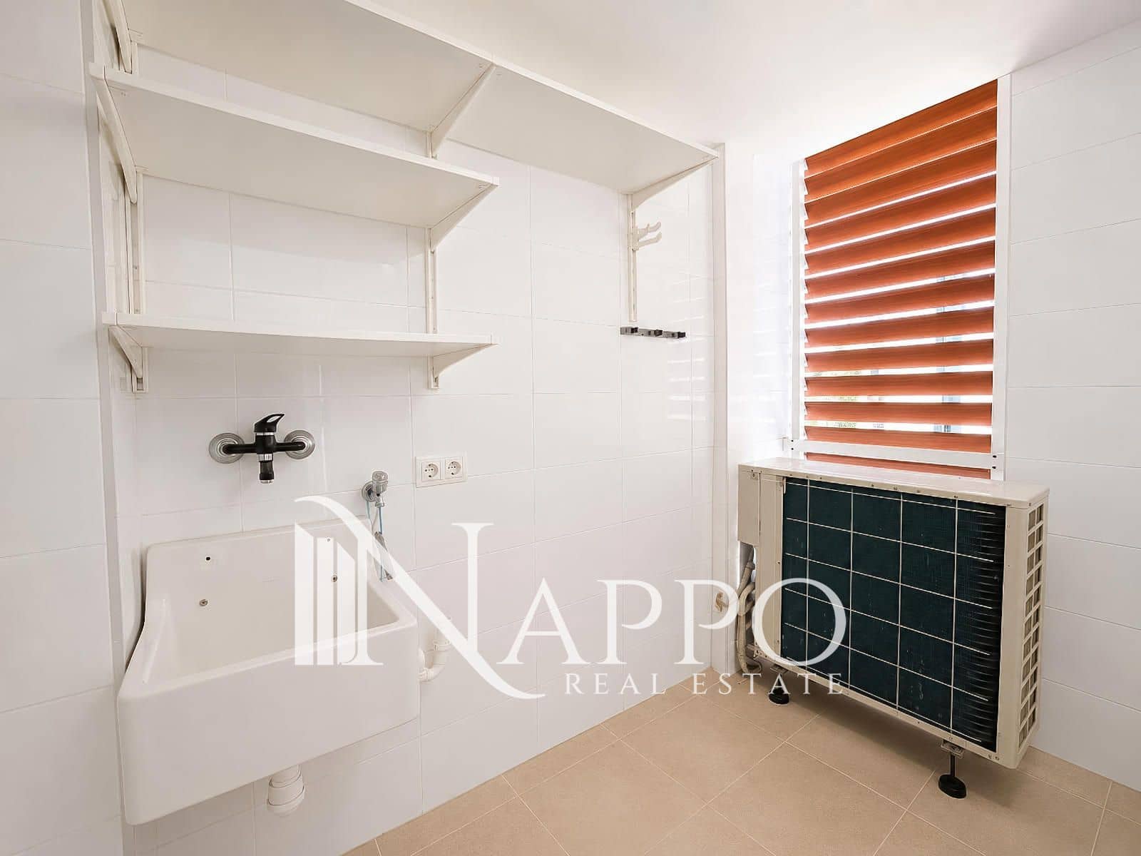 2 chambre Appartement à vendre à Genova avec piscine garage - 850 000 € (Ref: 9958738)