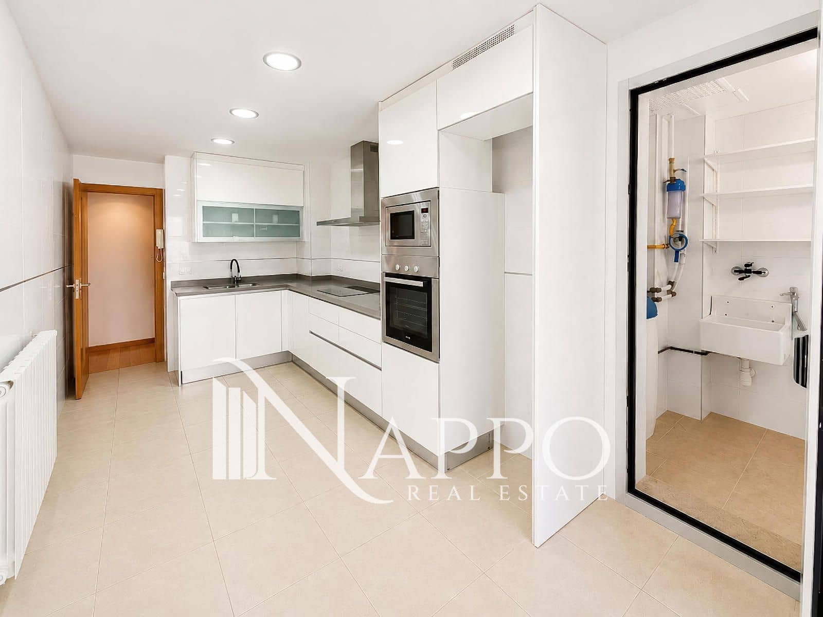 2 chambre Appartement à vendre à Genova avec piscine garage - 850 000 € (Ref: 9958738)