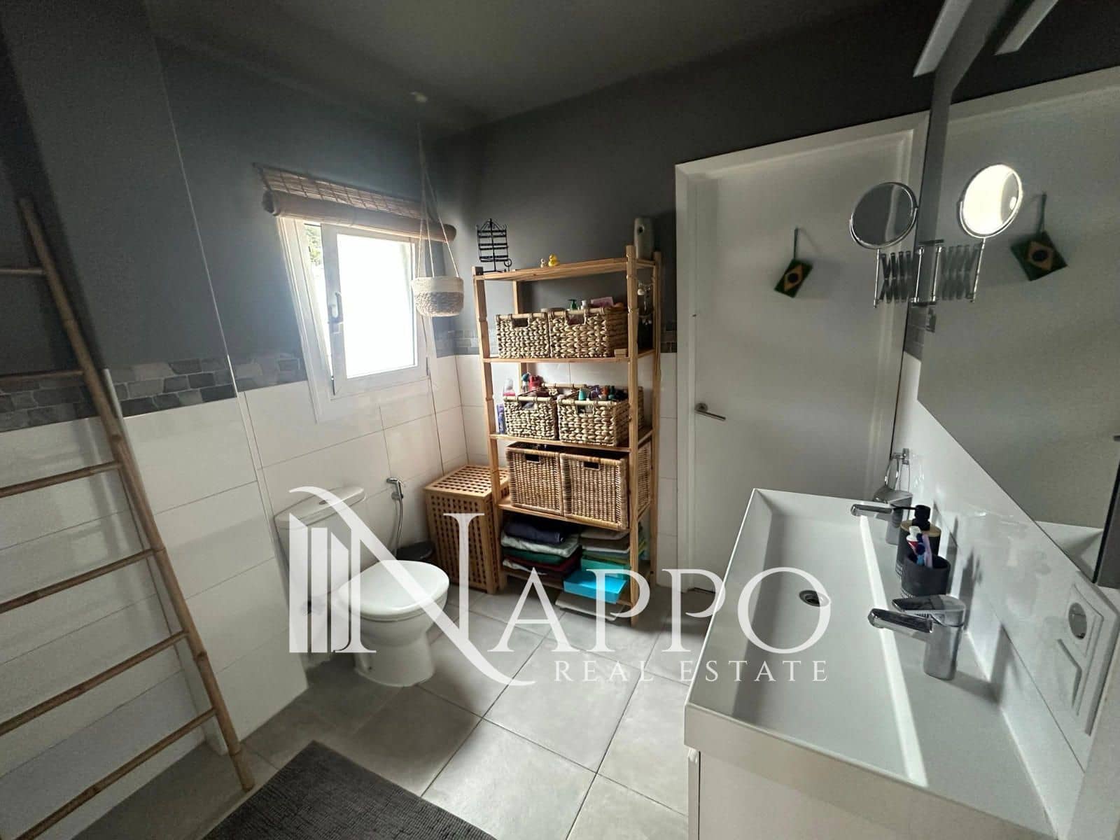 3 quarto Penthouse para arrendar em Genova - 2 200 € (Ref: 9964308)