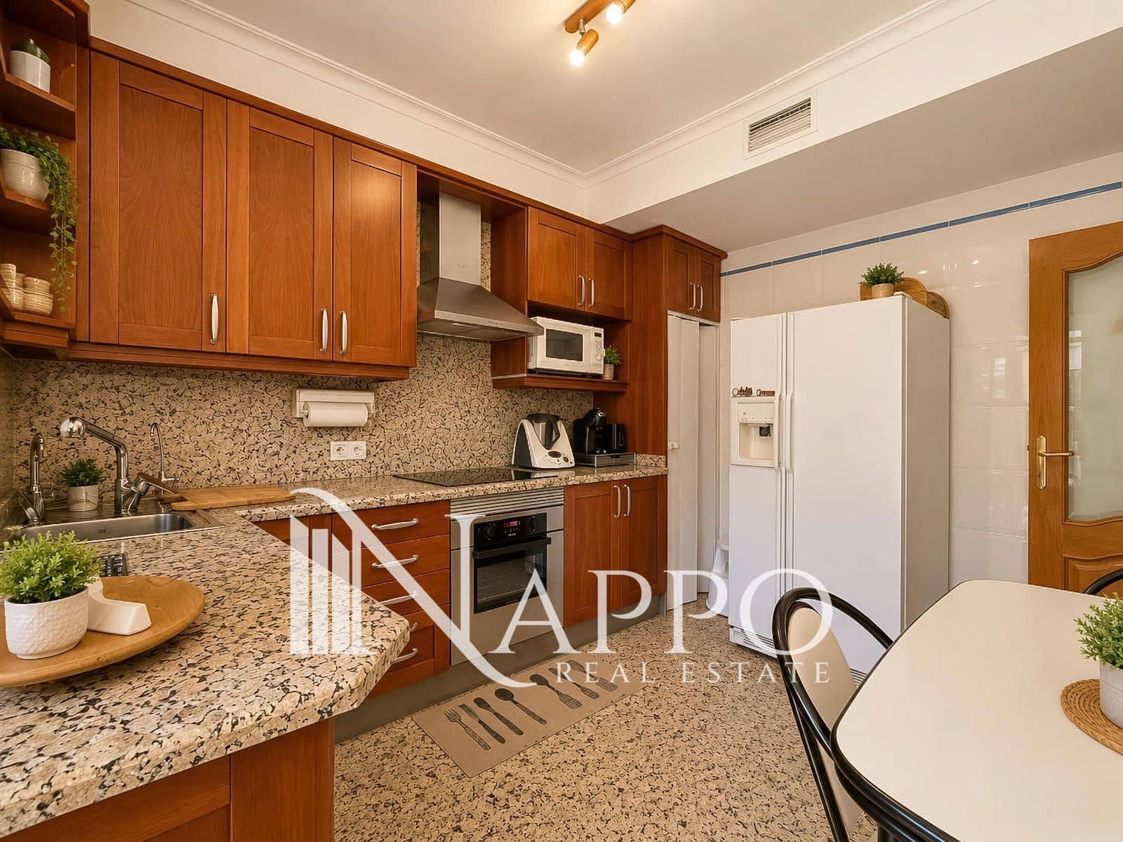 Casa de 4 habitaciones en Palma de Mallorca en venta con garaje - 799.000 € (Ref: 9968917)