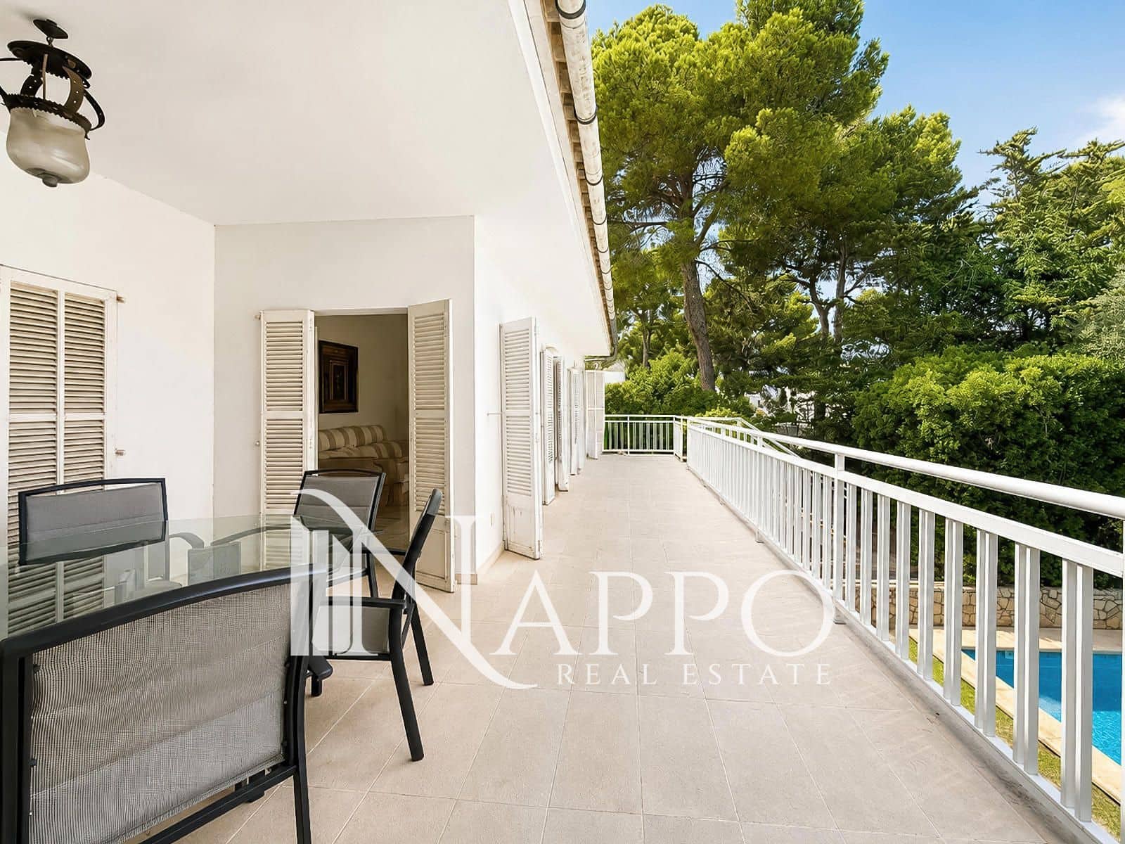 4 soverom Villa til salgs i Santa Ponsa med svømmebasseng garasje - € 1 950 000 (Ref: 9971495)