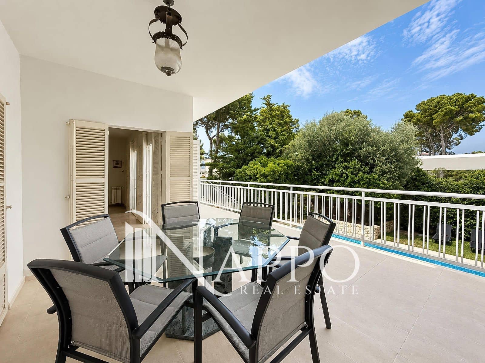 4 soverom Villa til salgs i Santa Ponsa med svømmebasseng garasje - € 1 950 000 (Ref: 9971495)