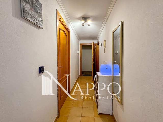 Piso de 1 habitación en Magalluf, Calvià en venta con piscina garaje - 298.000 € (Ref: 9971743)
