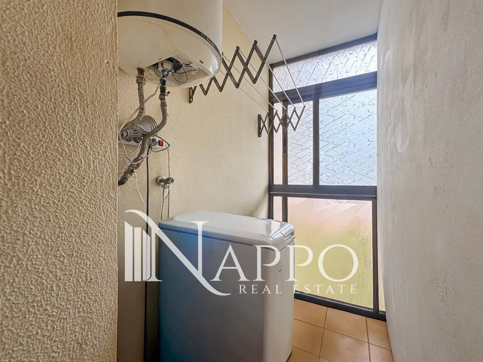 Piso de 1 habitación en Magalluf en venta con piscina garaje - 298.000 € (Ref: 9971743)