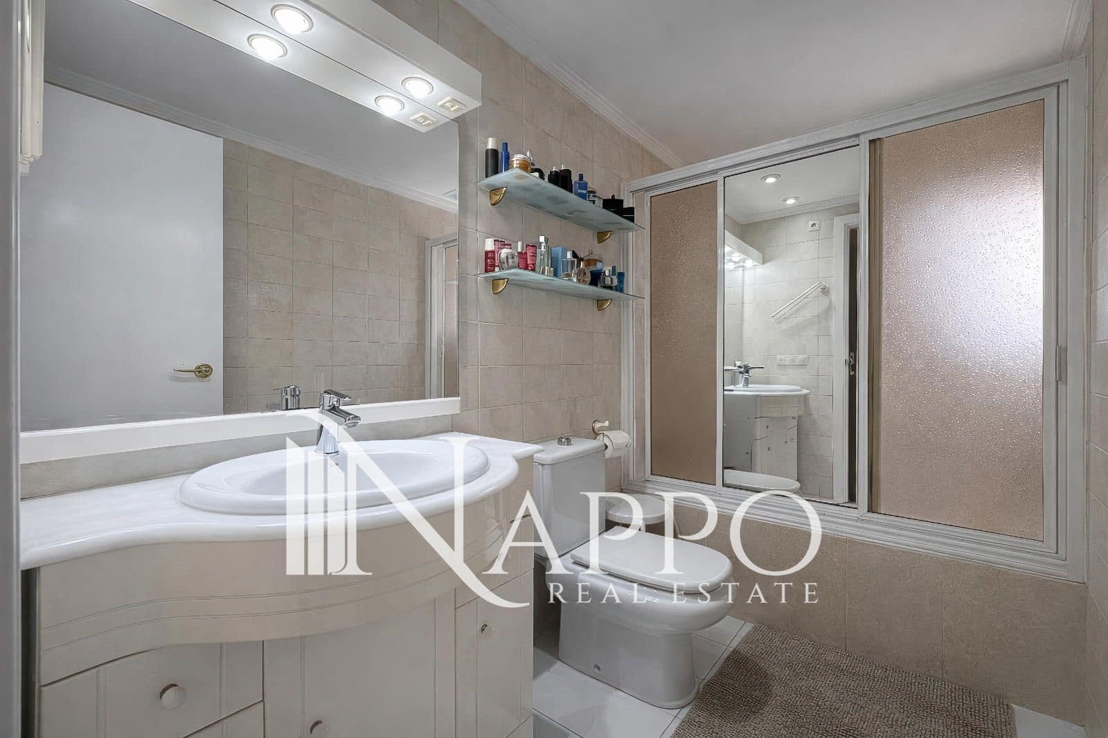 Piso de 3 habitaciones en Santa Ponsa en venta - 680.000 € (Ref: 9972245)