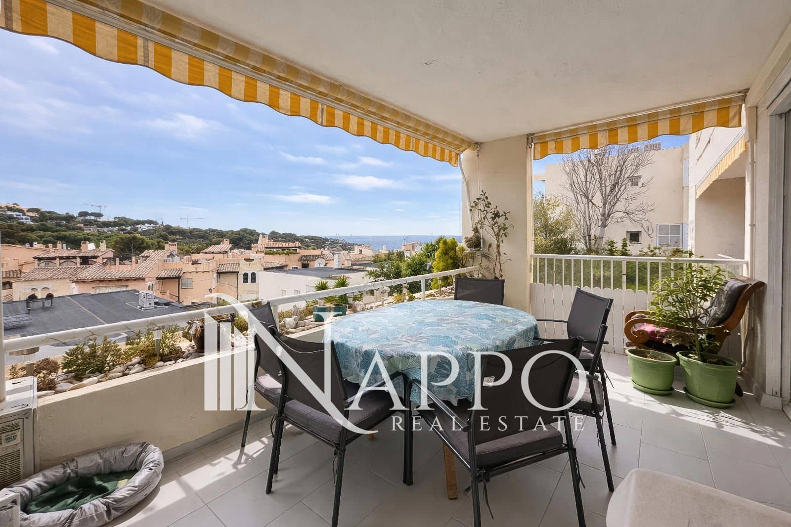 Piso de 3 habitaciones en Santa Ponsa en venta - 680.000 € (Ref: 9972245)