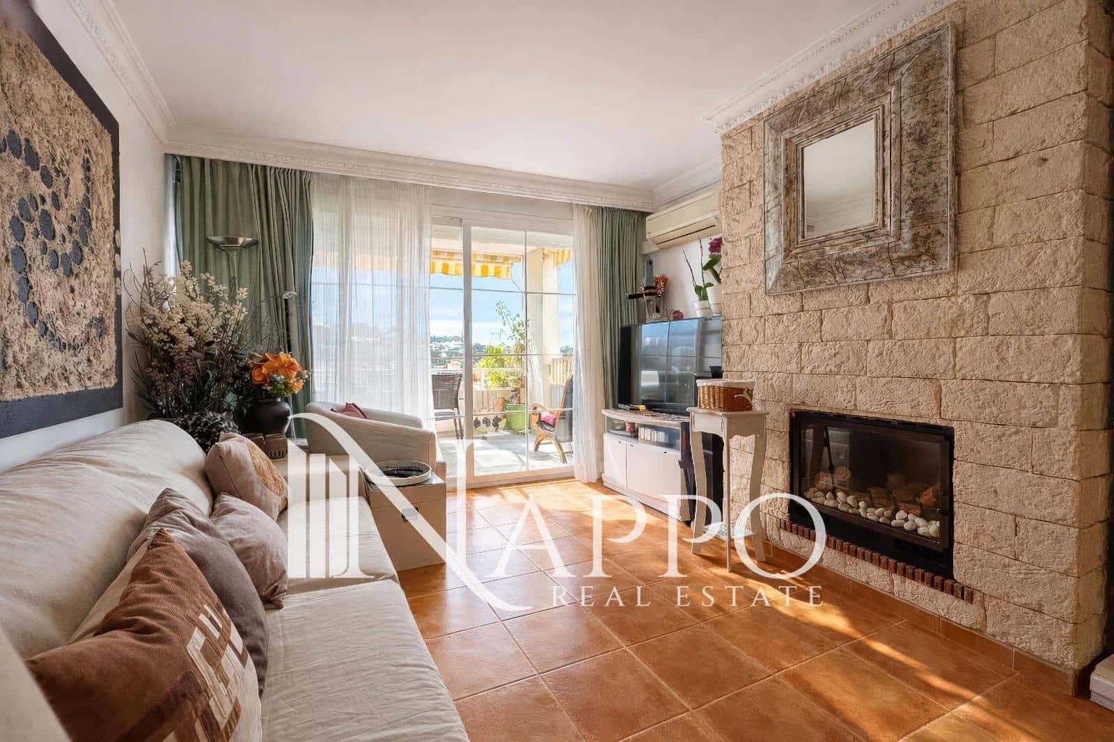 Piso de 3 habitaciones en Santa Ponsa en venta - 680.000 € (Ref: 9972245)