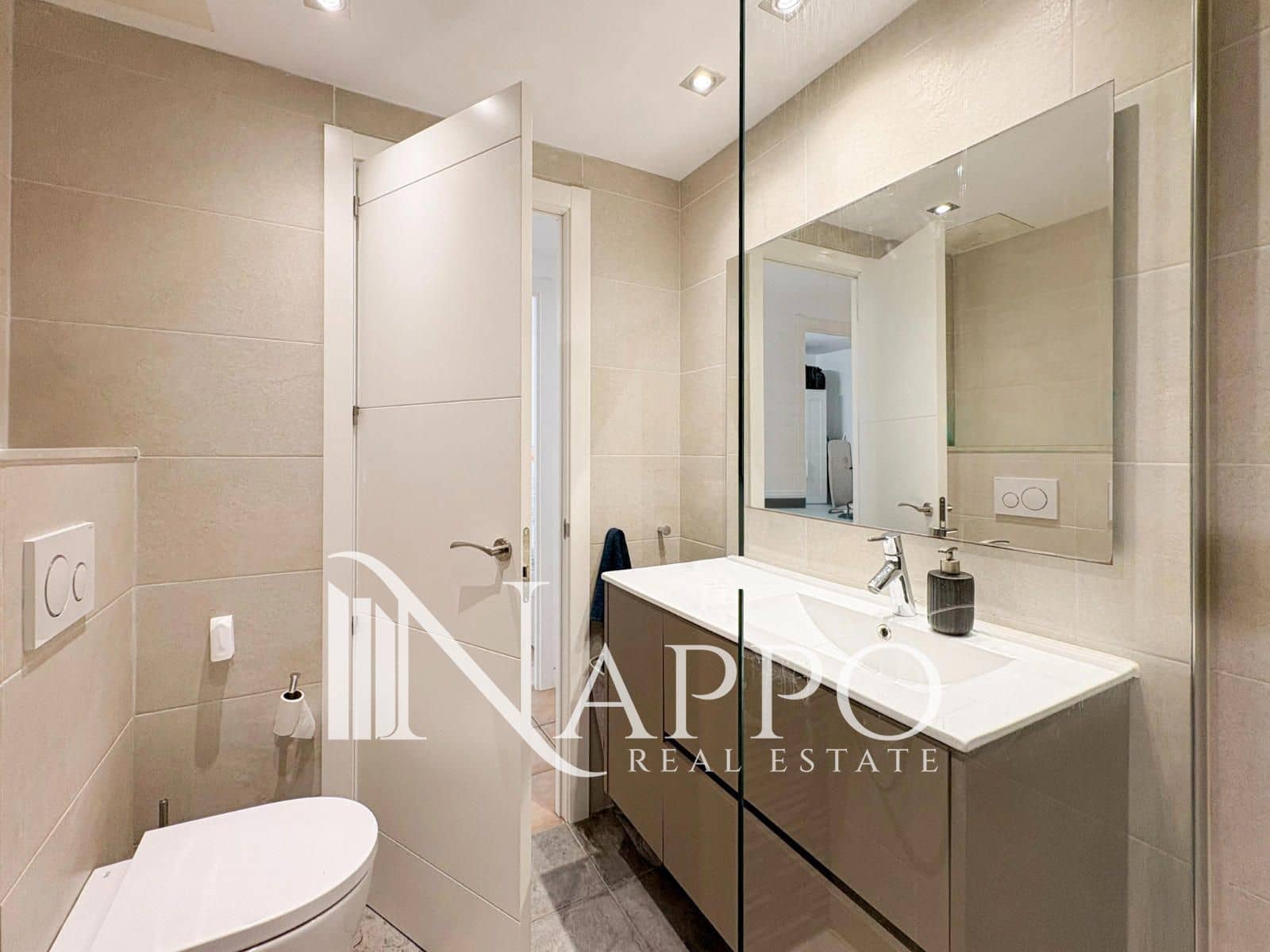 Piso de 3 habitaciones en Calvià en venta - 550.000 € (Ref: 9975964)