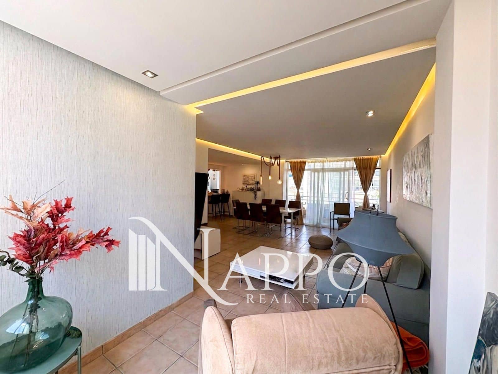 Piso de 3 habitaciones en Calvià en venta - 550.000 € (Ref: 9975964)