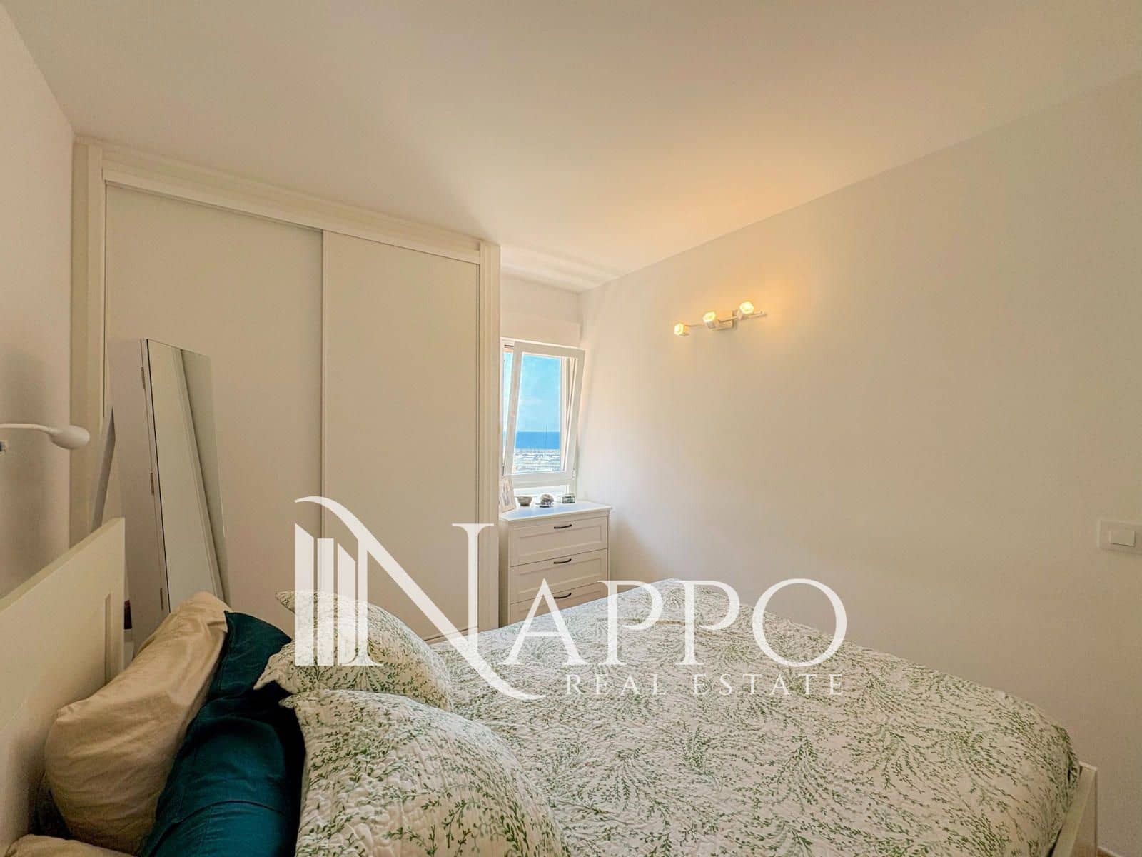 Piso de 3 habitaciones en Calvià en venta - 550.000 € (Ref: 9975964)
