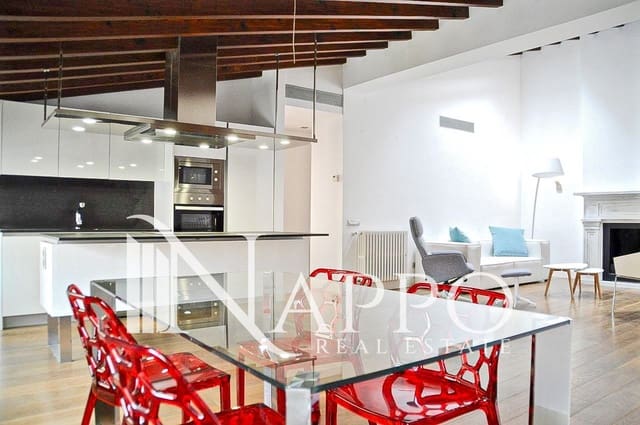 2 soveværelse Penthouse til leje i Centro, Palma de Mallorca med garage - € 2.500 (Ref: 9977574)
