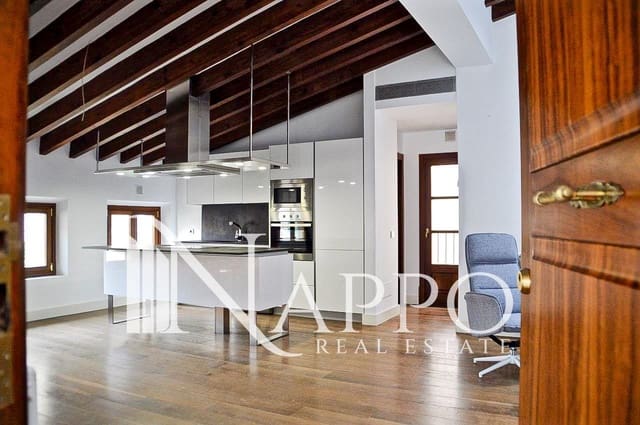 2 soveværelse Penthouse til leje i Centro, Palma de Mallorca med garage - € 2.500 (Ref: 9977574)