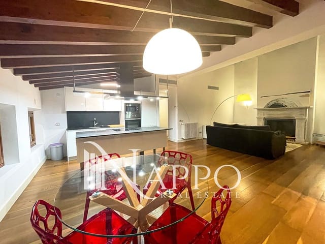 2 soveværelse Penthouse til leje i Centro, Palma de Mallorca med garage - € 2.500 (Ref: 9977574)