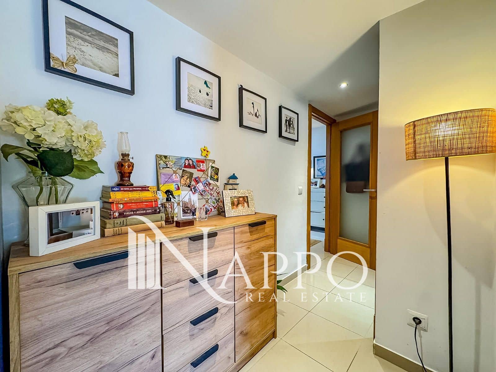 2 Zimmer Wohnung zu verkaufen in Cala Mayor mit Garage - 435.000 € (Ref: 9977575)