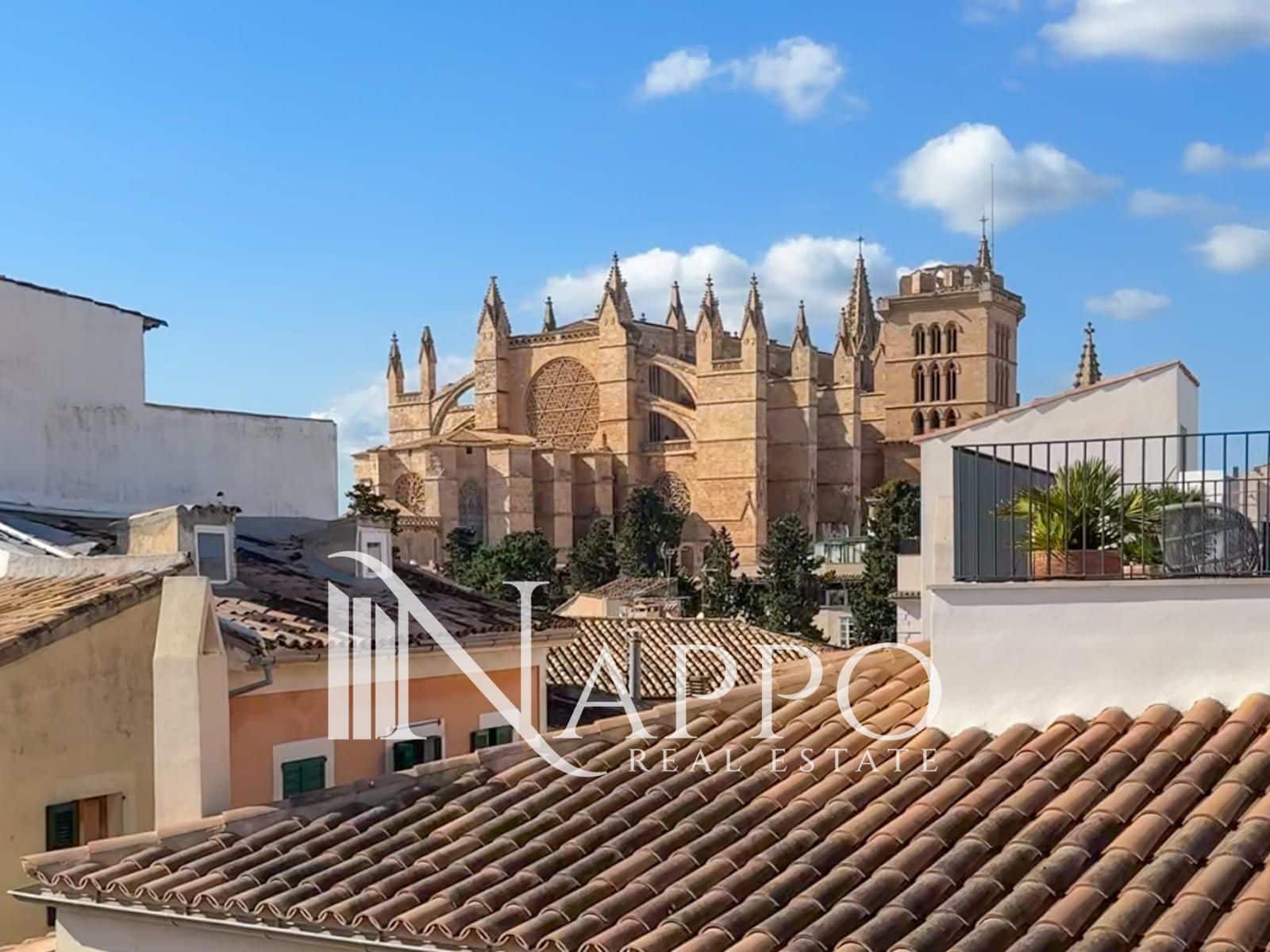 4 Zimmer Penthouse zu verkaufen in Palma de Mallorca mit Garage - 1.250.000 € (Ref: 9977752)