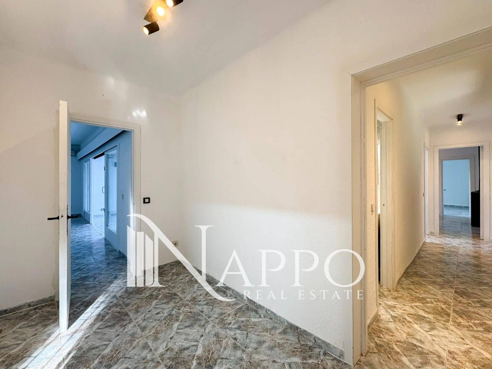 4 soverom Villa til leie i Sol de Mallorca med garasje - € 2 550 (Ref: 9977754)