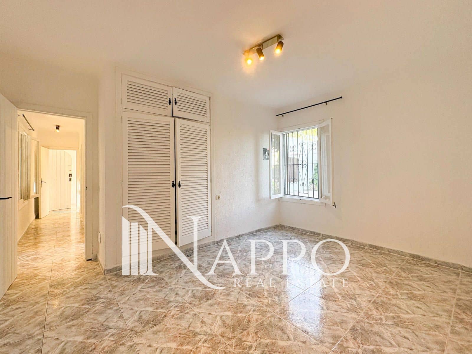 4 soverom Villa til leie i Sol de Mallorca med garasje - € 2 550 (Ref: 9977754)
