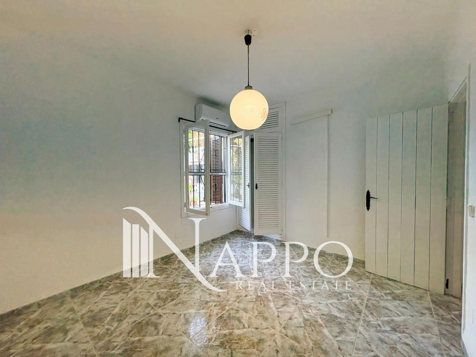 4 soverom Villa til leie i Sol de Mallorca med garasje - € 2 550 (Ref: 9977754)