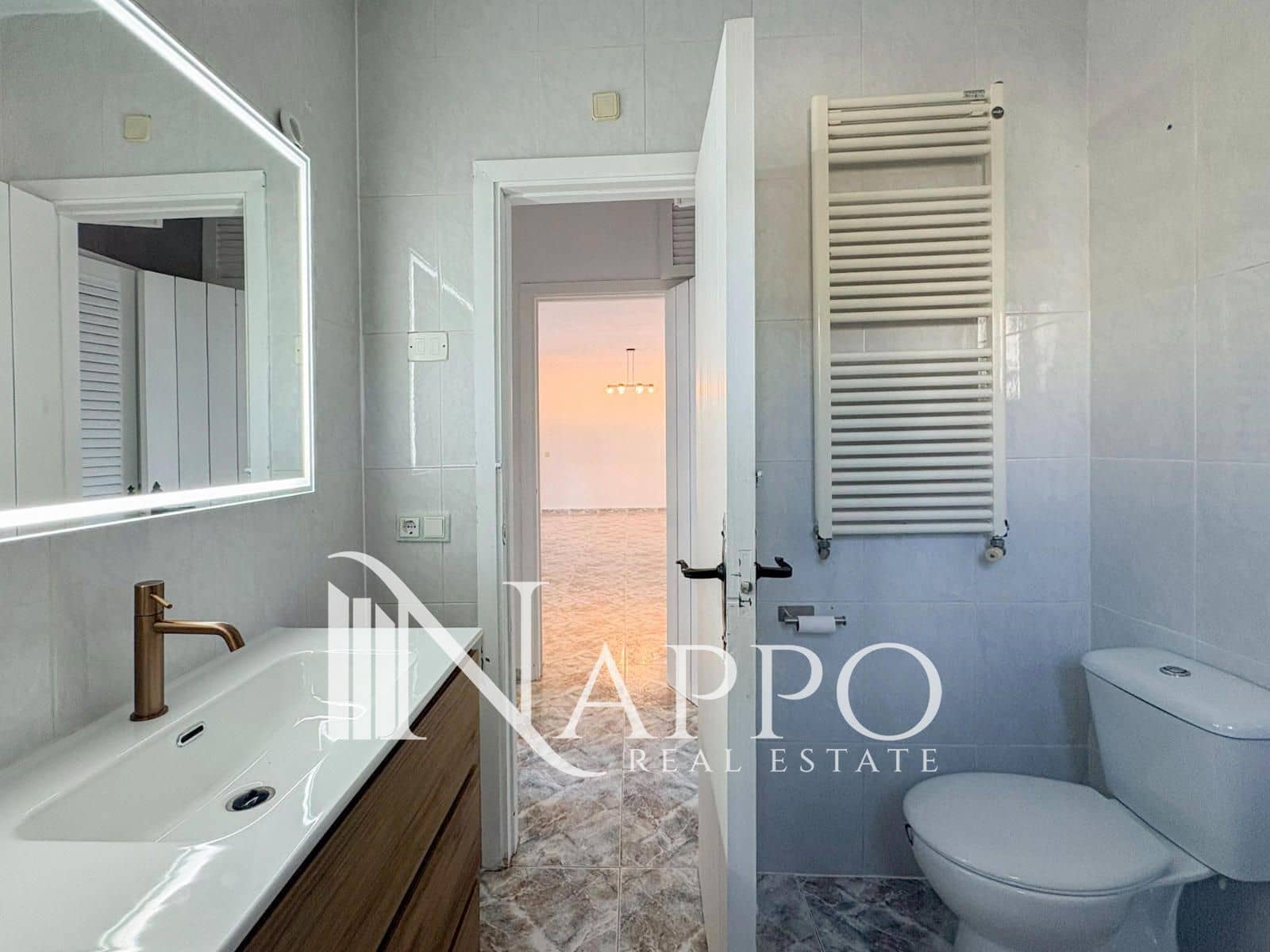 4 soverom Villa til leie i Sol de Mallorca med garasje - € 2 550 (Ref: 9977754)