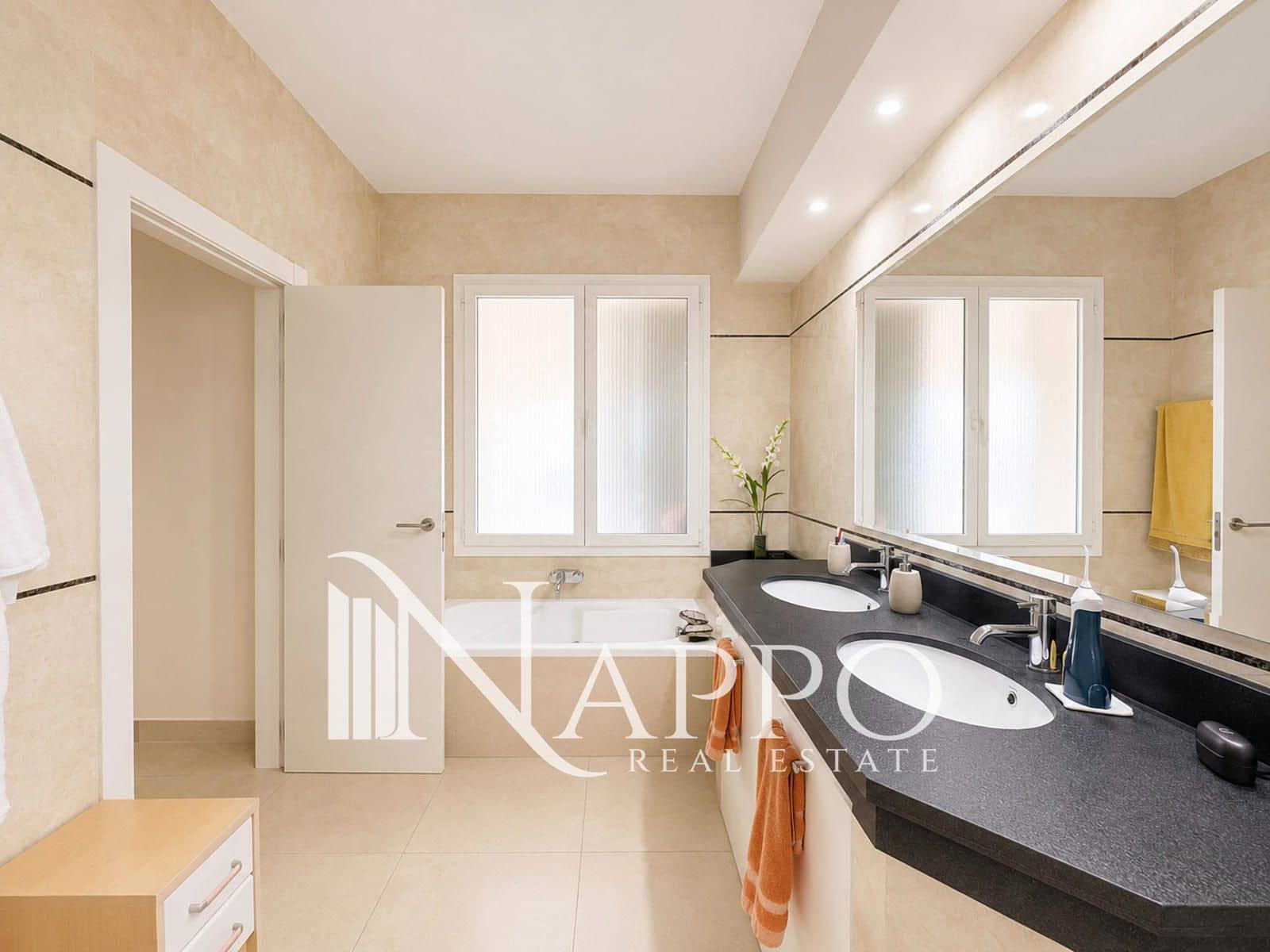 4 quarto Moradia para venda em El Toro / Port Adriano com piscina garagem - 1 895 000 € (Ref: 9981479)