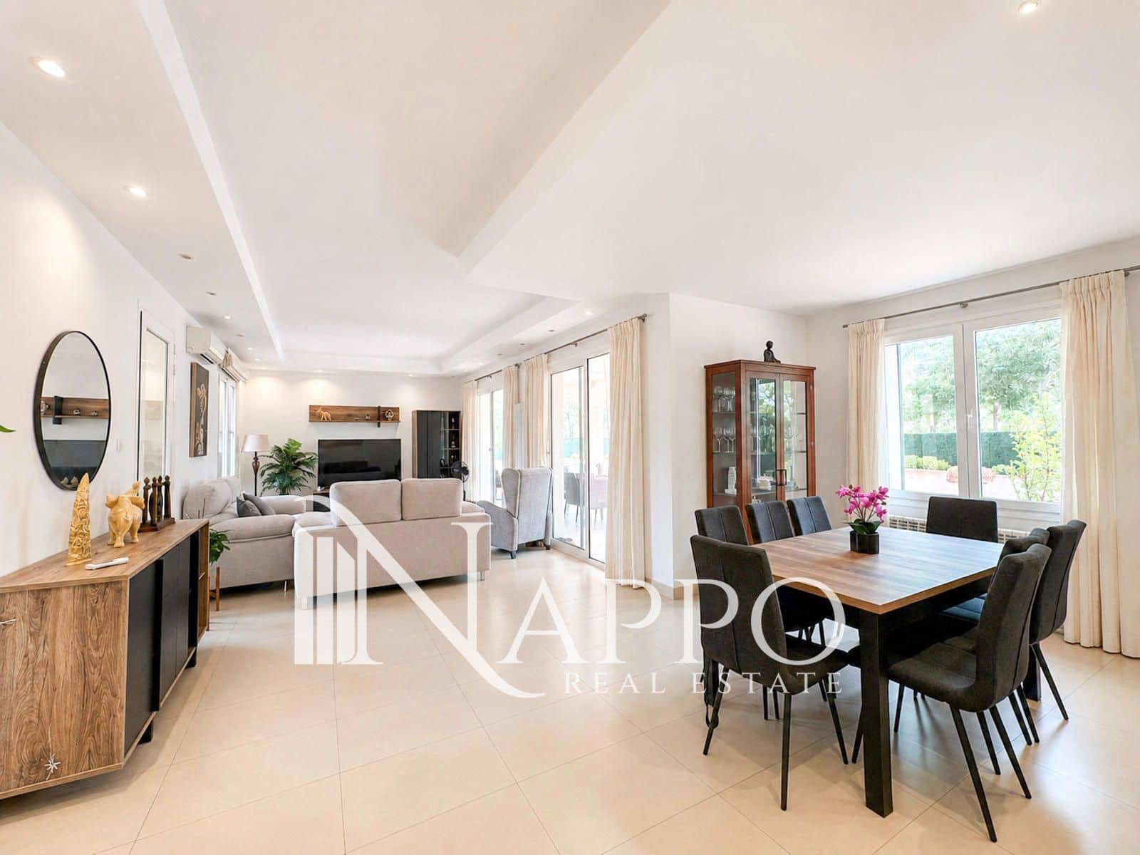 4 quarto Moradia para venda em El Toro / Port Adriano com piscina garagem - 1 895 000 € (Ref: 9981479)