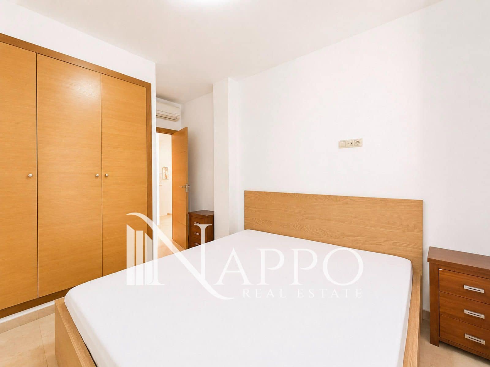 3 makuuhuone Asunto myytävänä paikassa Es Molinar / El Molinar - 495 000 € (Ref: 9985676)