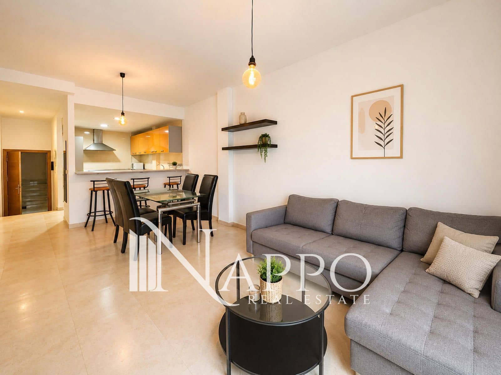 3 makuuhuone Asunto myytävänä paikassa Es Molinar / El Molinar - 495 000 € (Ref: 9985676)