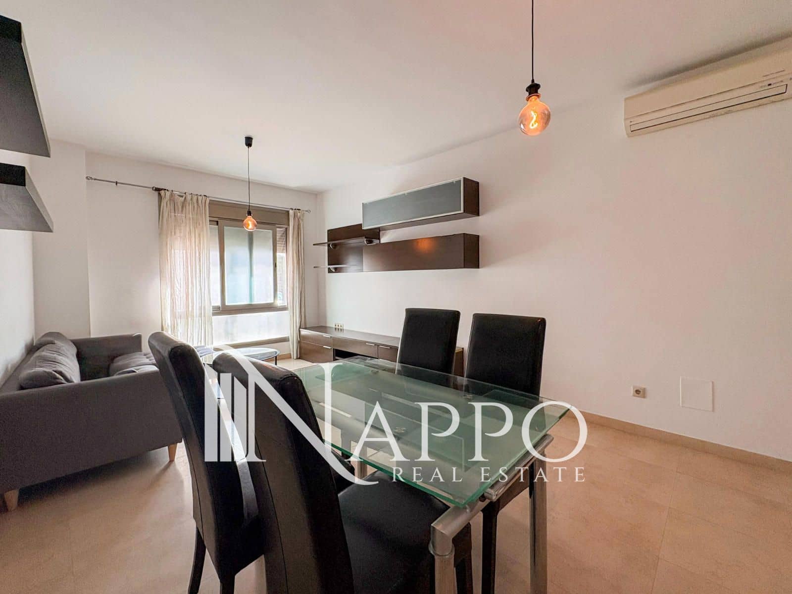3 makuuhuone Asunto myytävänä paikassa Es Molinar / El Molinar - 495 000 € (Ref: 9985676)