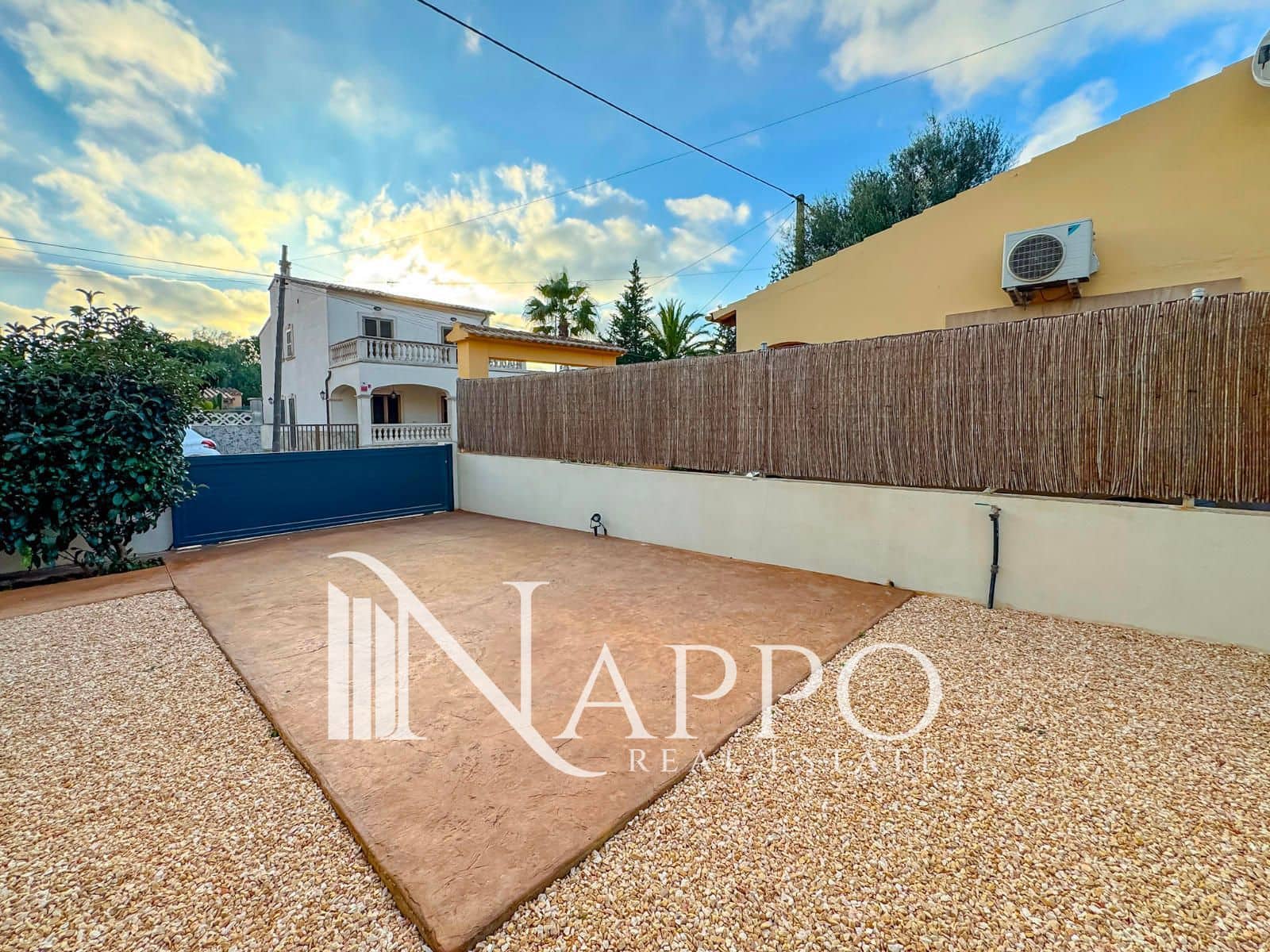 4 slaapkamer Huis te huur in Sa Rapita / La Rapita met zwembad garage - € 2.100 (Ref: 9987330)